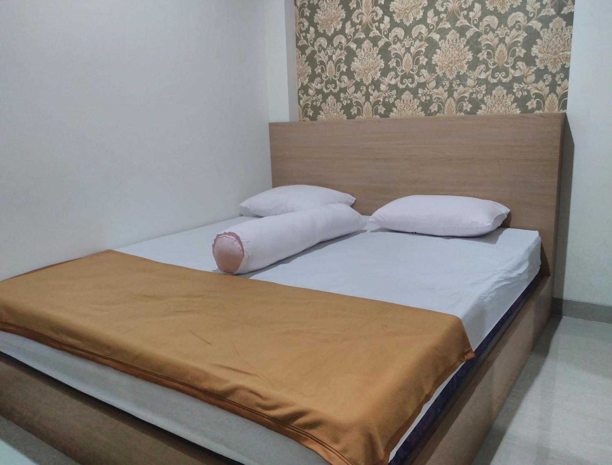 Grha Raf Homestay Makale 外观 照片